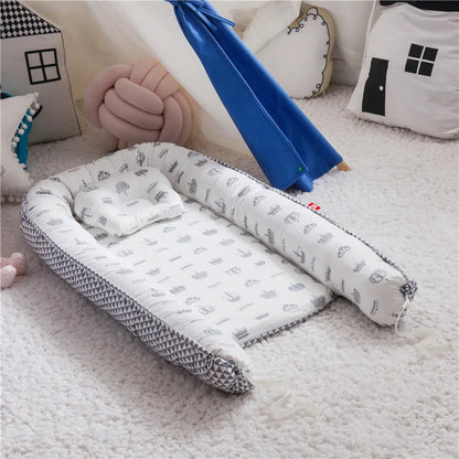 Berceau Portable de Voyage SnugNest™ | 0-3 ans | Coton Respirant