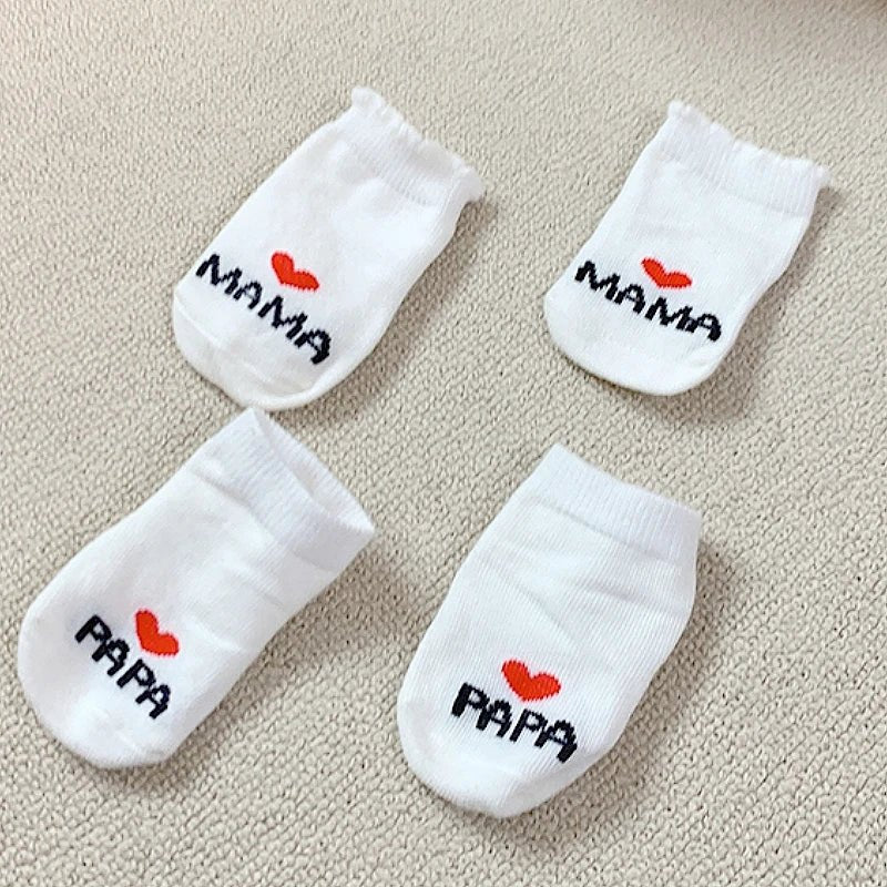 Chaussettes Bébé Socksy Love™ | MAMA PAPA | Nouveau-né Coton Doux - Binoubabyshop